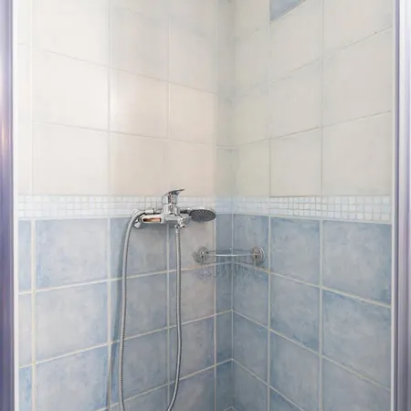 Vintage 1br In Exarchia Timeless Apartment