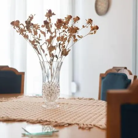 Vintage 1br In Exarchia Timeless * Atenas